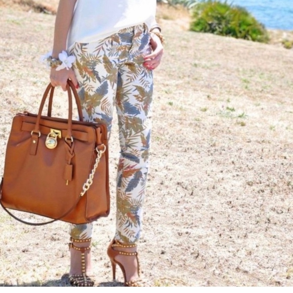 Michael Kors  large  saffiano  satchel-leather ex cond